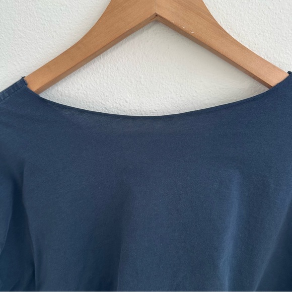 Apple Black long sleeve cropped top T-shirt - Picture 6 of 7